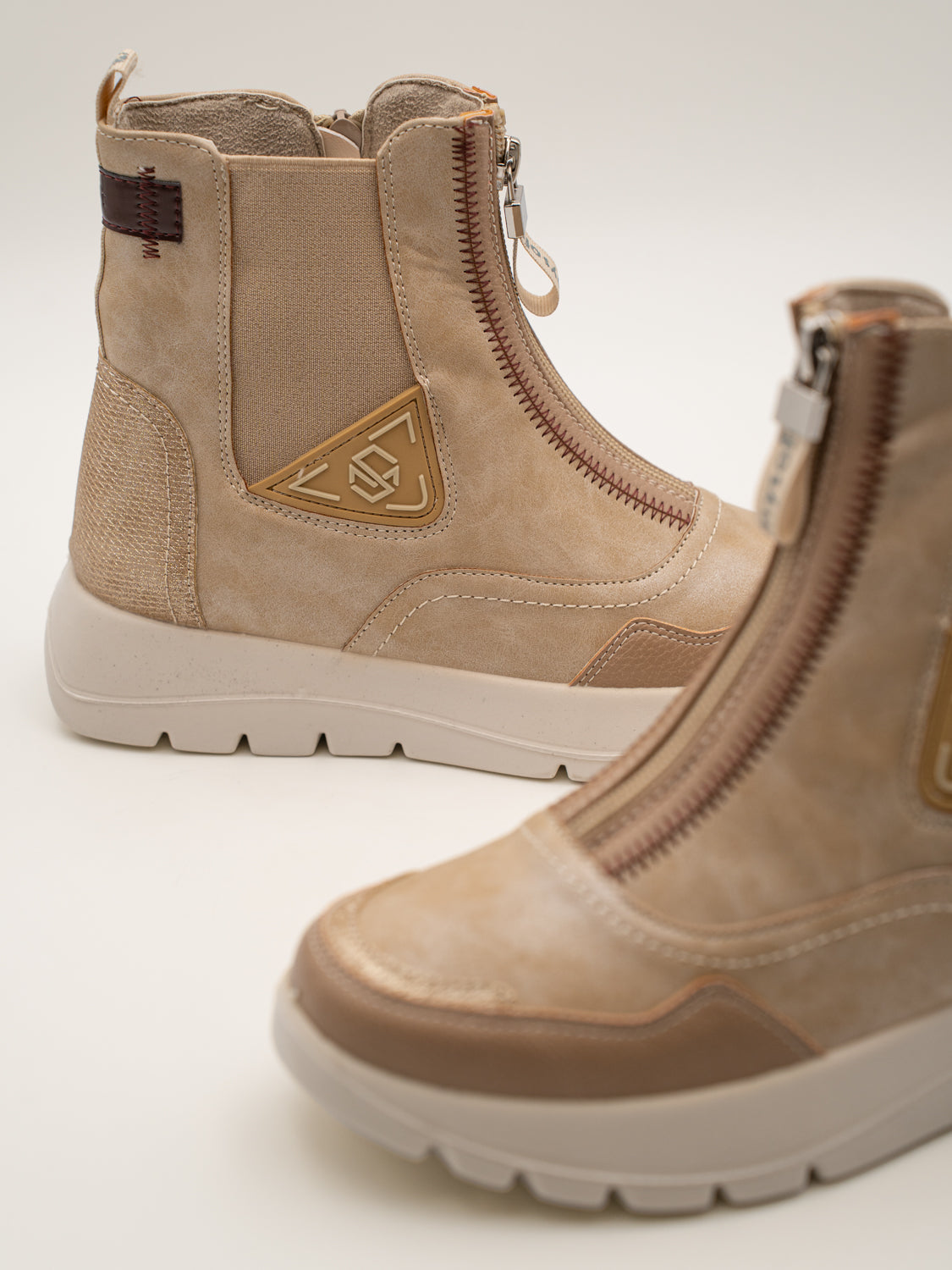 Botines deportivos de plataforma CINNAMON en beige, de Mysoft (vista 3)
